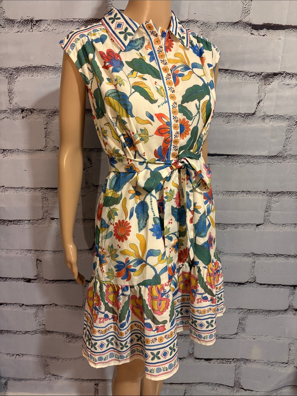 NWOT Joy Joy Floral Dress with Belt Size Small